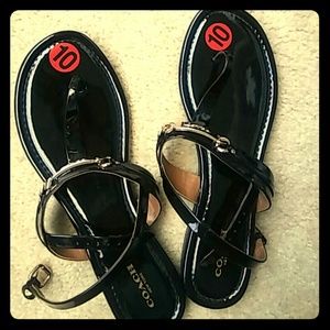 COACH - Patent leather black thong sandals